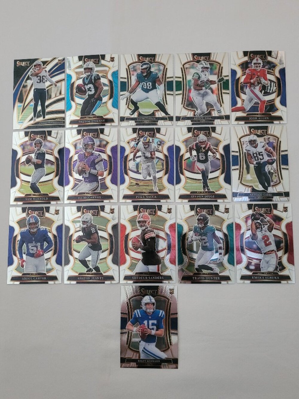 2025 Panini Select NFL Trading Card Lot Football 16 Cards